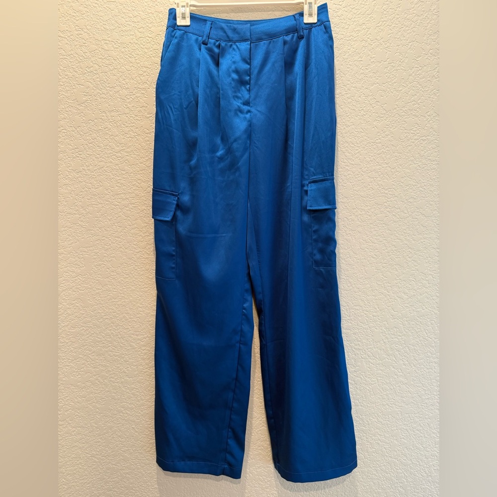 NWT Forever 21 - cargo pants - sapphire blue - small